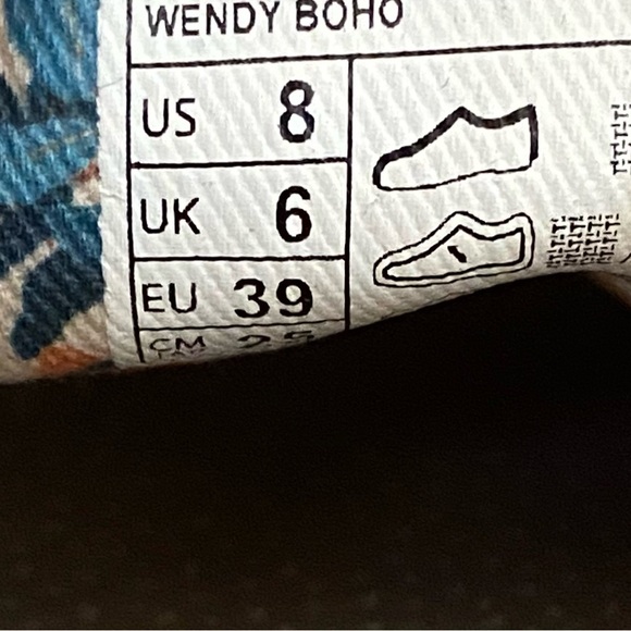 Hey Dude Wendy Boho cool pattern loafers women’s size 8 - Picture 6 of 6